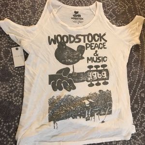 Woodstock cold shoulder top